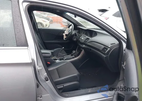 2016 Honda Accord Sport z USA, uszkodzony, nr VIN 1HGCR2F51GA099287